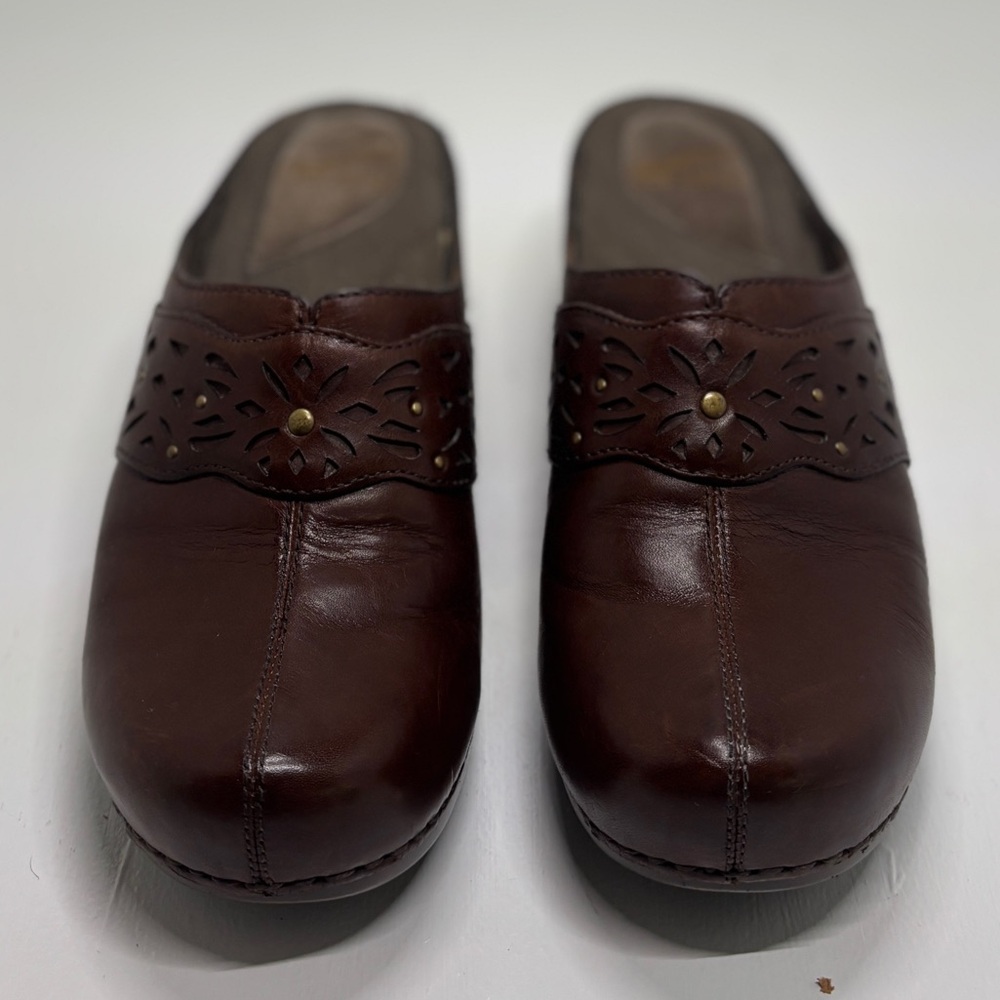 Dansko Tooled Leather Clogs Women's 38 US 7.5 8 Brown Walnut Cutout Mule Comfort - Picture 7 of 14